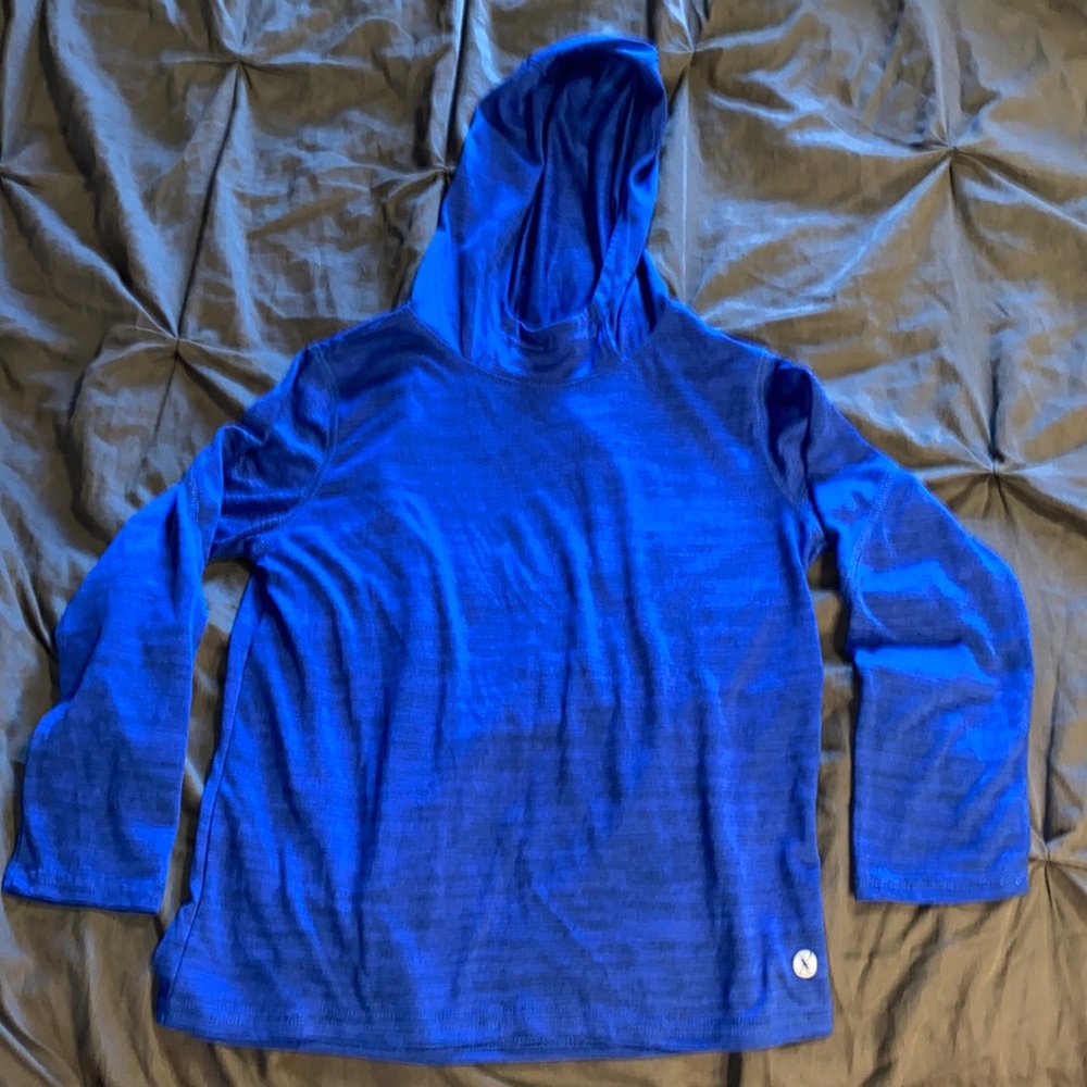 Blue size 8 youth blue long sleeve tee with hood